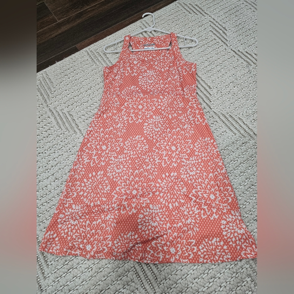 COLUMBIA PEACH FLORAL DRESS PETITE SZ S/P Omni-Freeze Advanced Cooling
